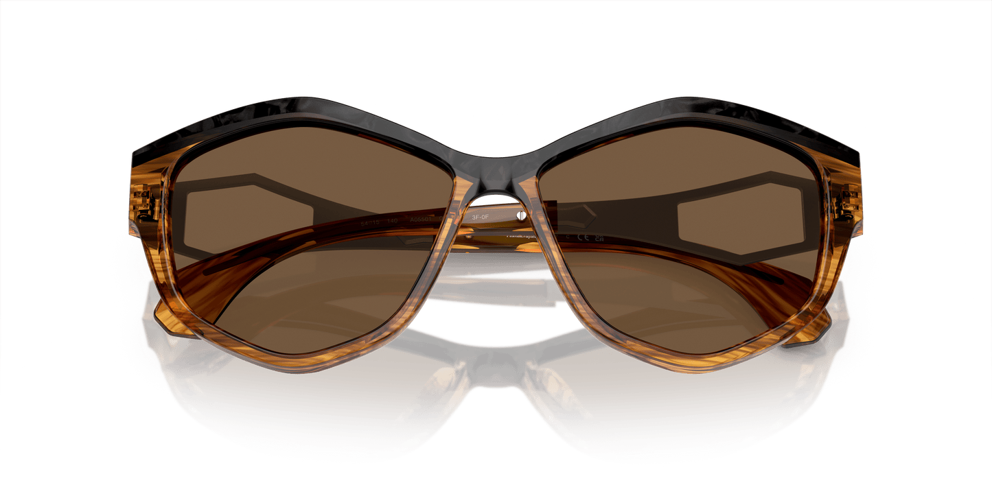 نظارات شمسية آلان ميكلي هافانا/لؤلؤية سوداء مخططة - صورة شفافة إلى بنية | ALAIN MIKLI A05501 مخطط هافانا/نوار ناكري - صورة شفافة إلى بني