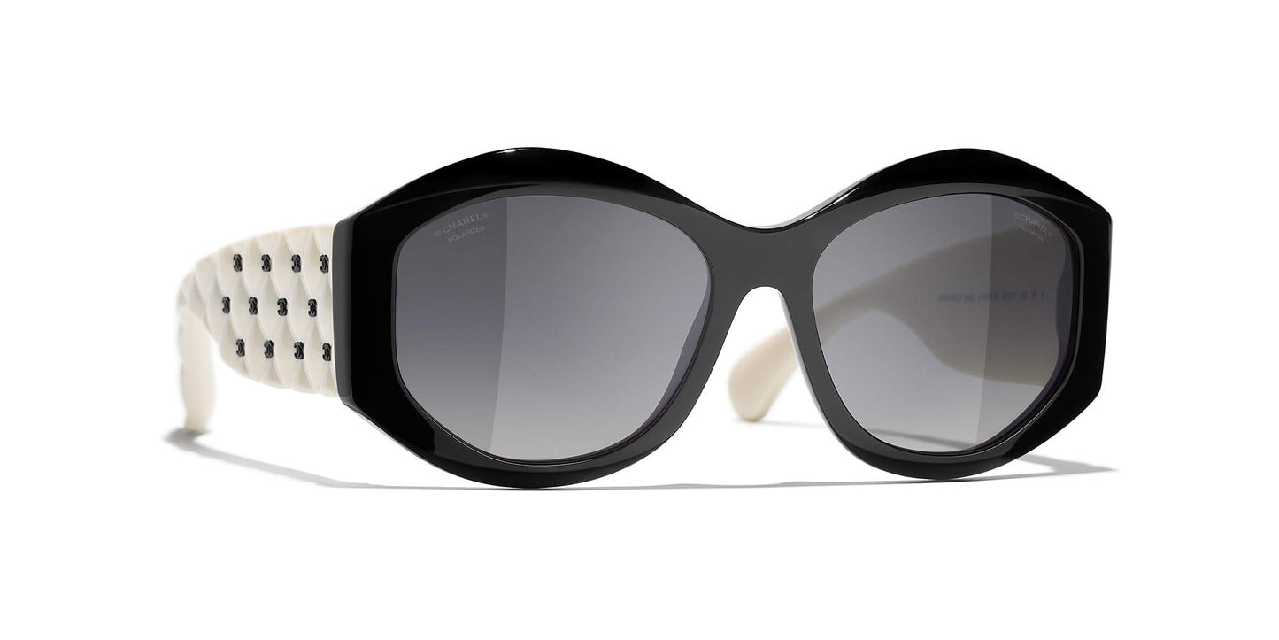 משקפי שמש של שאנל שחור ולבן-אפור | CHANEL Oval Sunglasses CH5486 Black & White-Grey