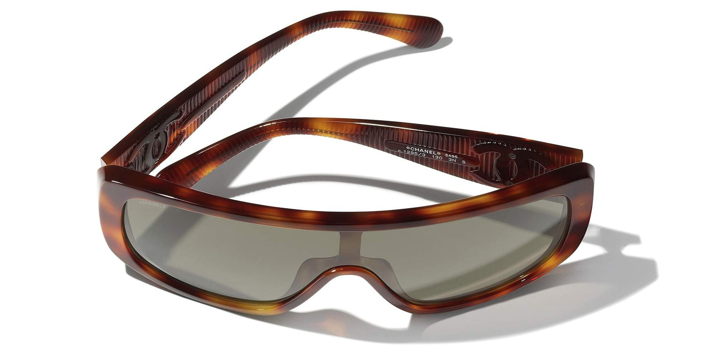 משקפי שמש של שאנל בצבע צב-חום כהה | CHANEL Shield Sunglasses CH5495 Dark Tortoise-Brown