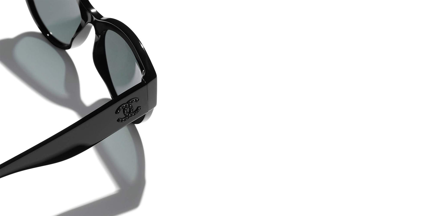 משקפי שמש של שאנל שחור-אפור | CHANEL Butterfly Sunglasses CH5498B Black-Gray