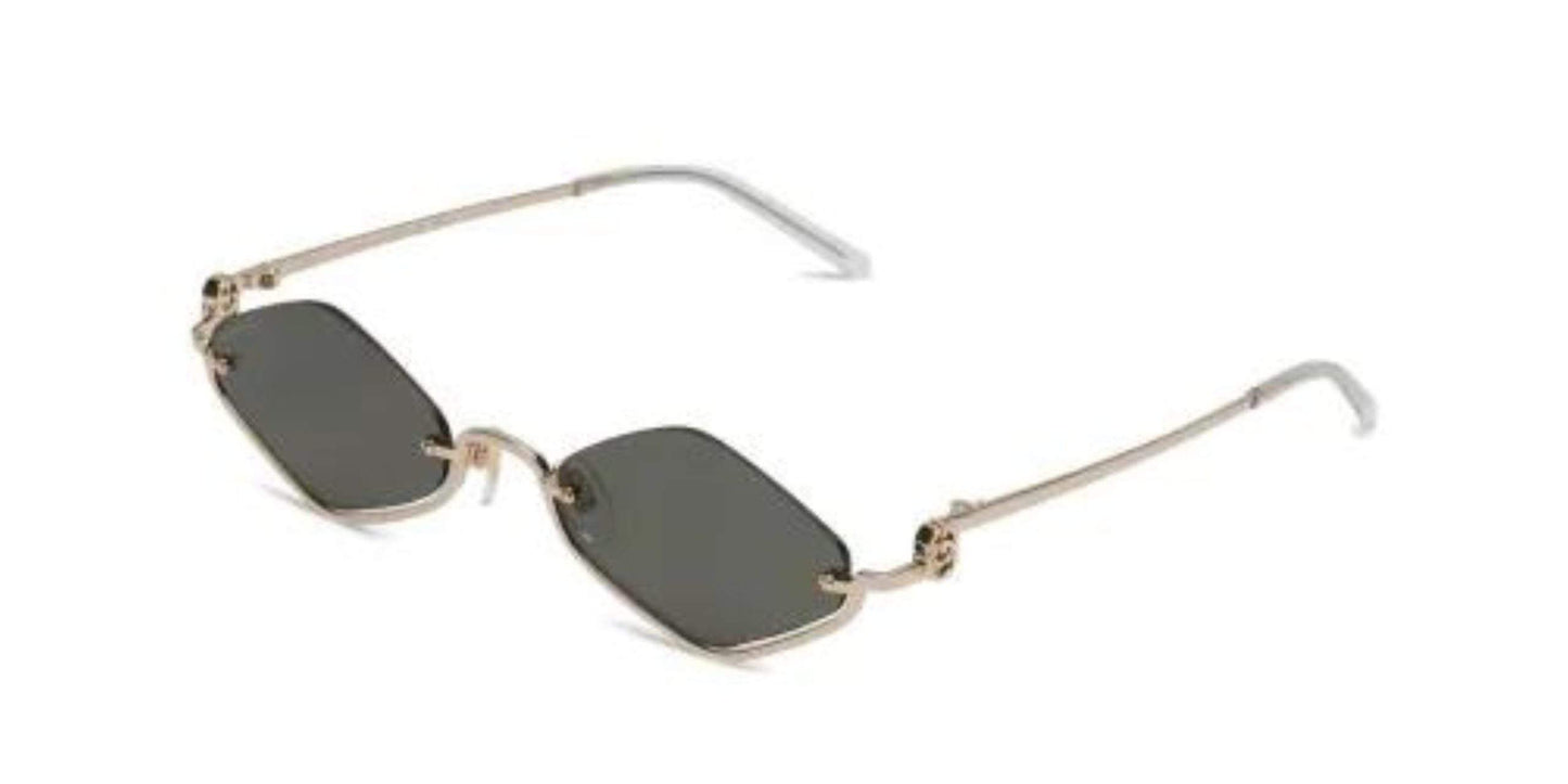 משקפי שמש של גוצ'י שחור כסוף | GUCCI GG1604S