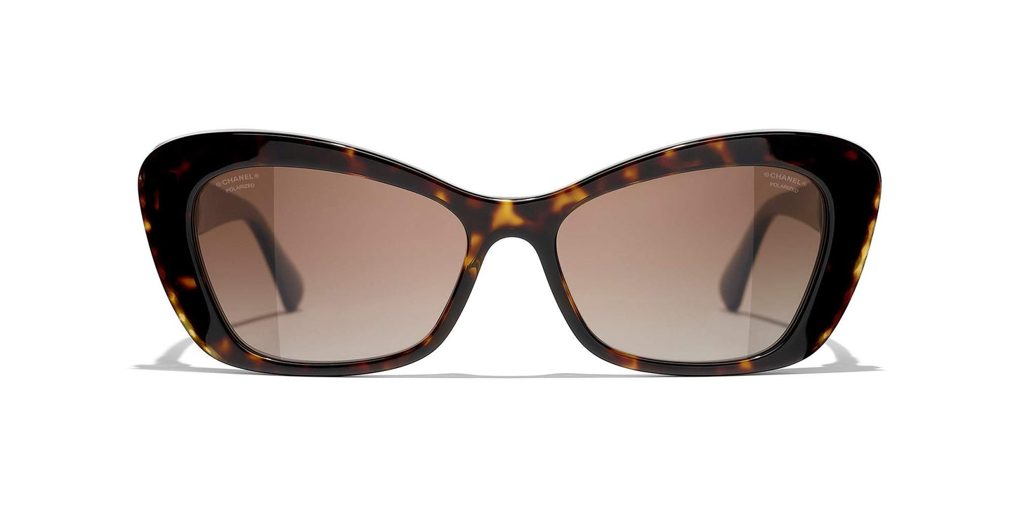 משקפי שמש של שאנל בצבע צב-חום כהה | CHANEL Cat Eye Sunglasses CH5481H Dark Tortoise-Brown