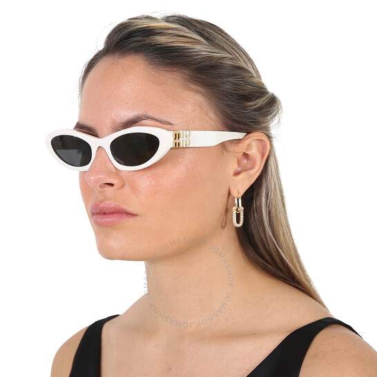 משקפי שמש מיו מיו לנשים | MIU MIU MU 09YS 1425S0